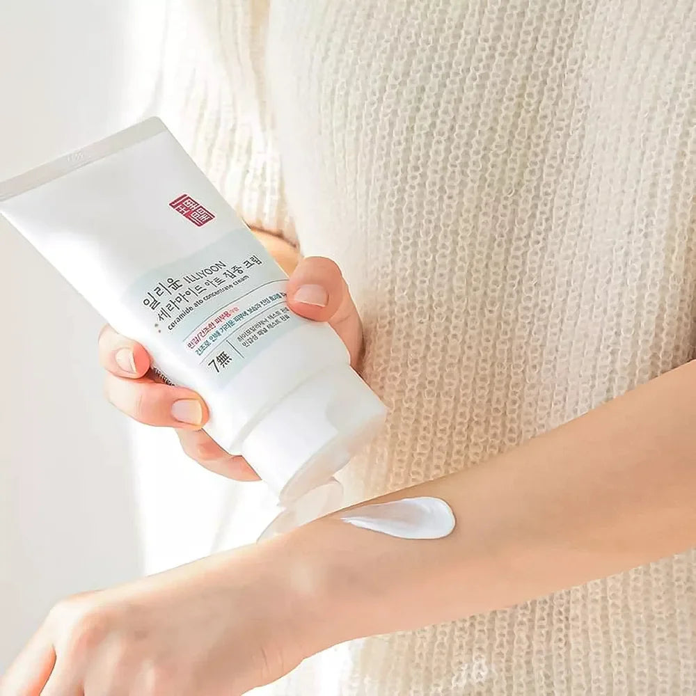 Illiyoon Ceramide ATO Lotion - 200ML (Tube Type)